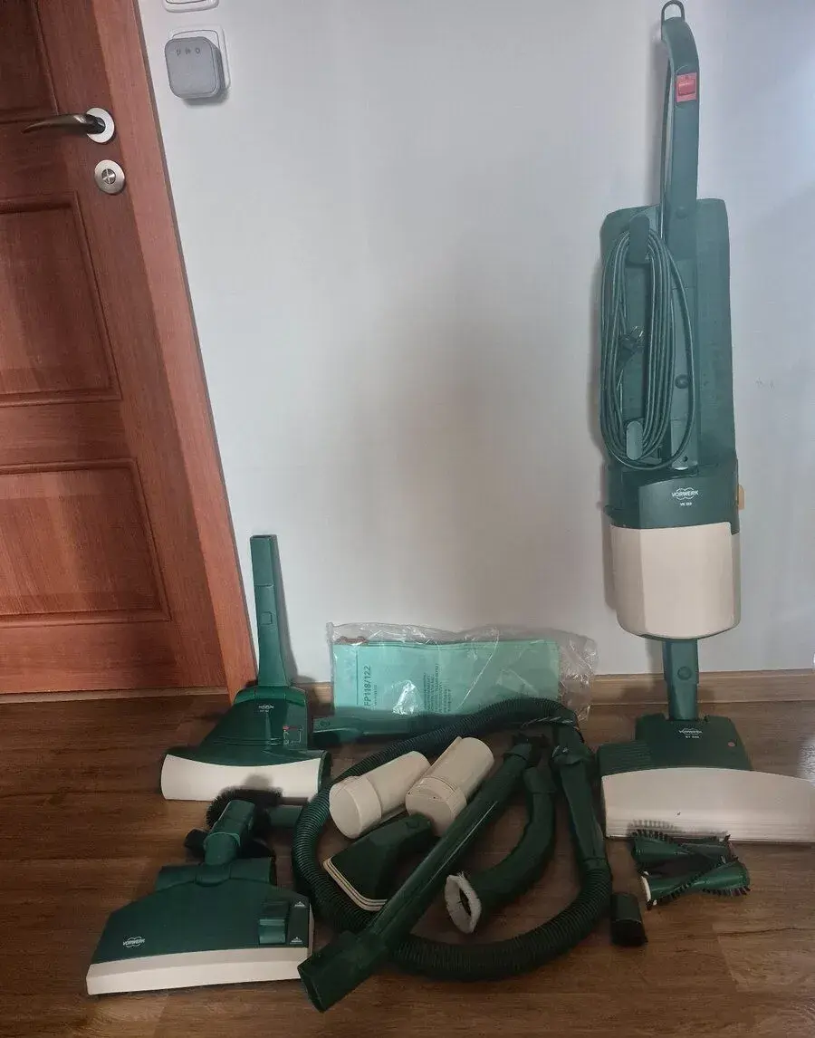 Vysavač Vorwerk VK122