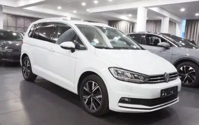 Volkswagen Touran – 2022, 156 235 km