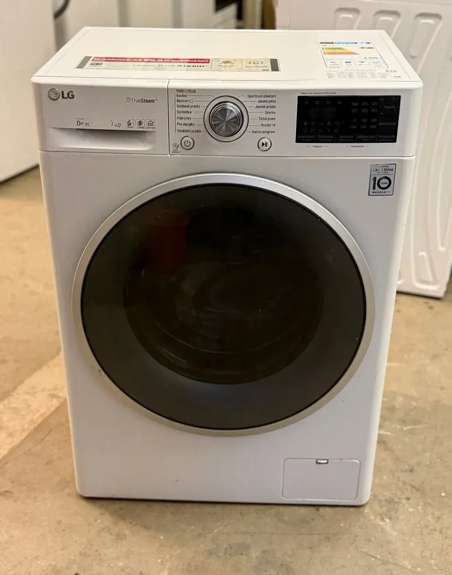 Pračka LG 7 kg 1200 rpm plně funkční