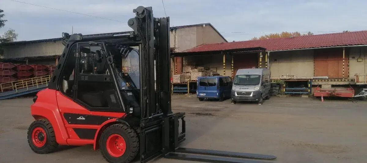 LINDE H70D-03 pozicionér, boční posuv