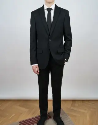 Nový černý pánský oblek Marks&Spencer Slim fit vel. S