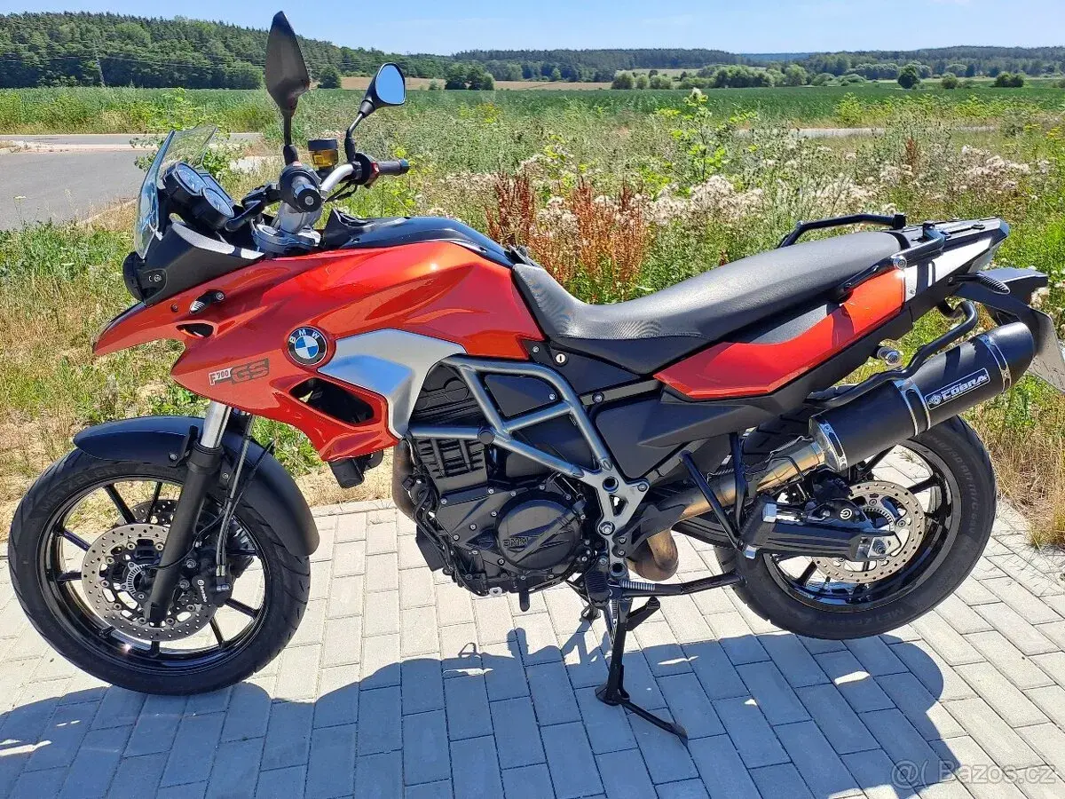 BMW F700GS