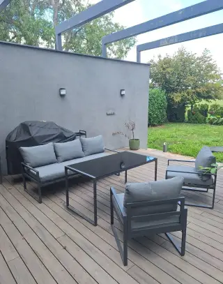Zahradní sedací souprava pohovka, křesla a stůl