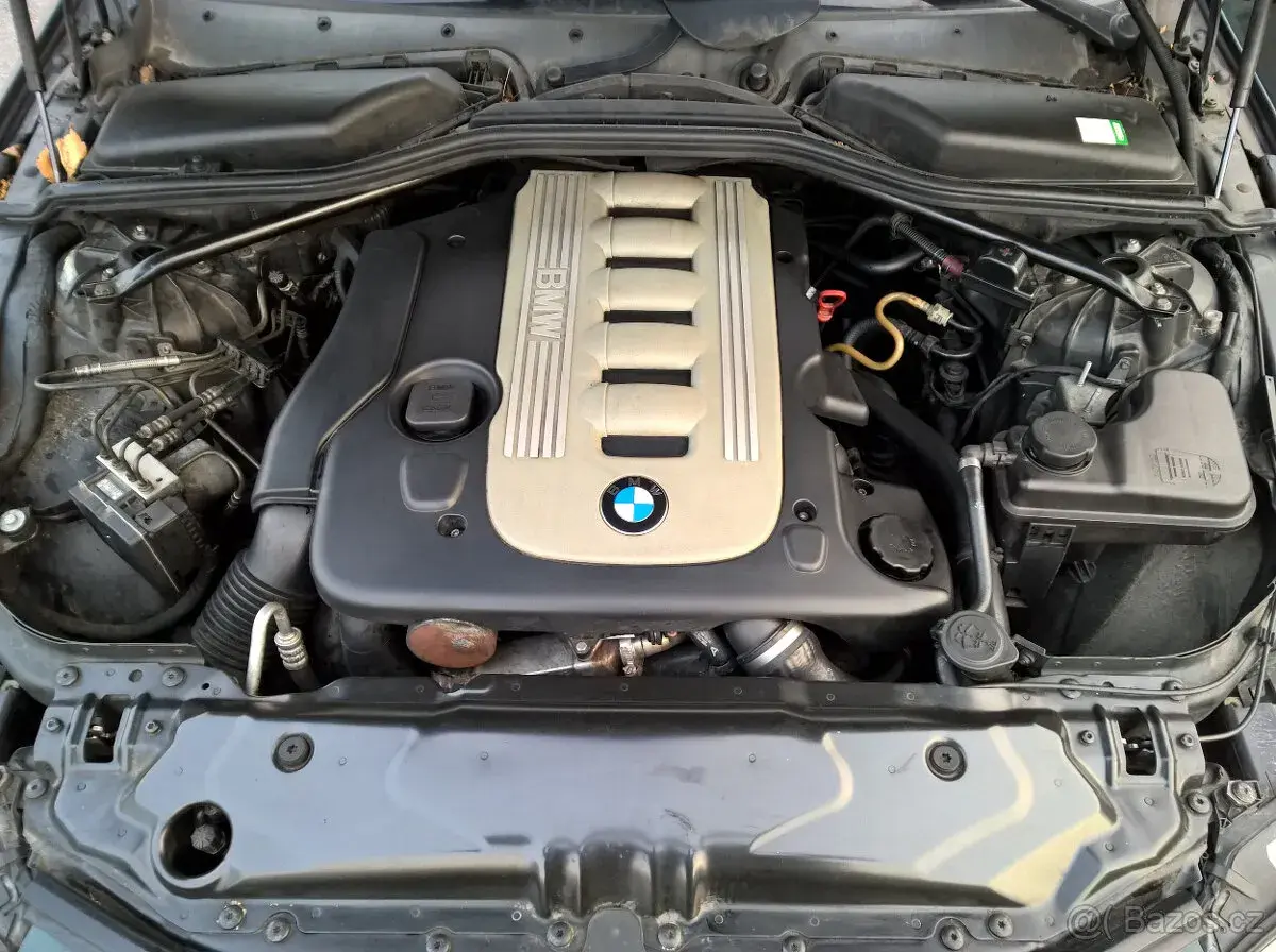 BMW MOTOR