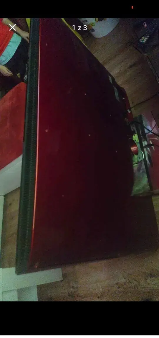 LG úhlopříčka 110cm