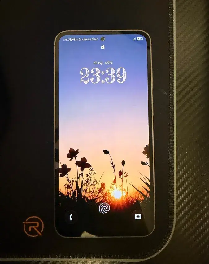 Samsung Galaxy S23 FE + Galaxy Watch 7 – Super cena