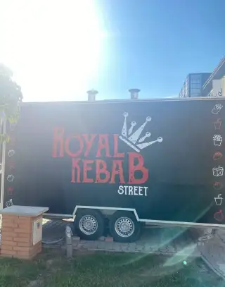 Prodej gastro stánku – Kebab u OC Novodvorská Plaza