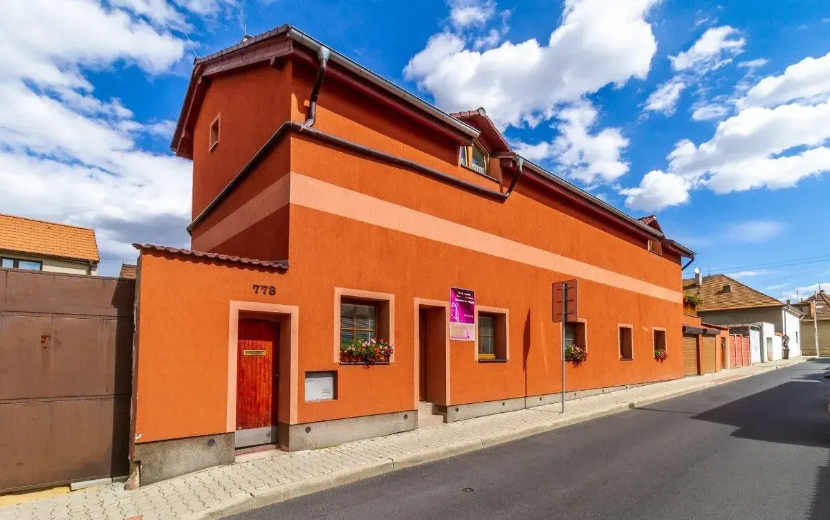 investiční dům se 3 bytovými jednotkami.