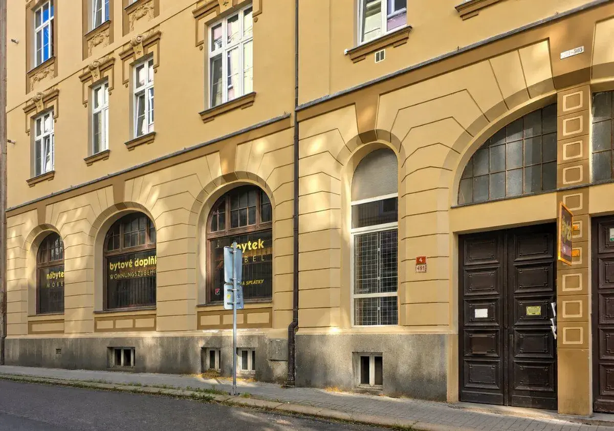 Komerční prostor 241 m², Sadová ulice, Aš