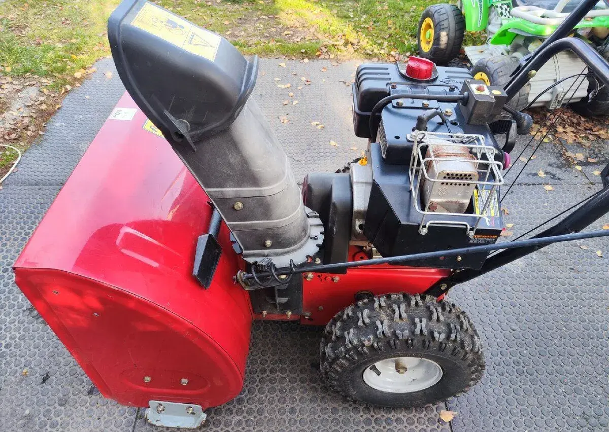 Sněžná Fréza MTD E640F 80/66 s elektrickým startérem