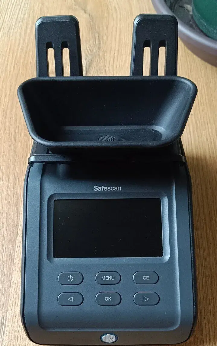 Počítačka peněz Safescan 6165