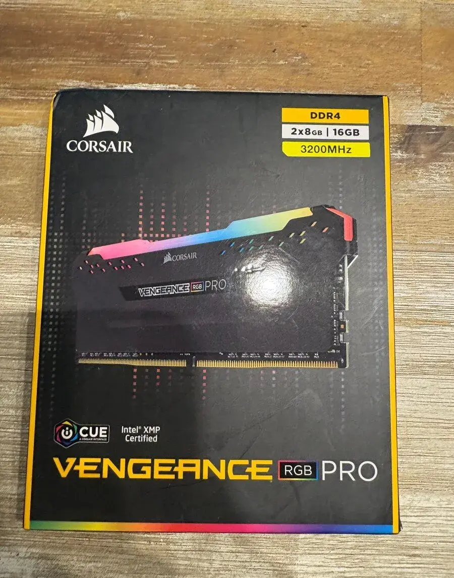 Corsair DDR4 Vengeance RGB PRO ramky