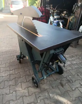 Cirkulárka z kolíbkou