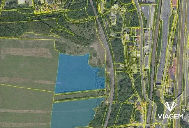 Pole 41 076 m², Podíl 11 % o výměře 4 518 m²