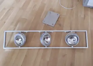 Moderní lustr