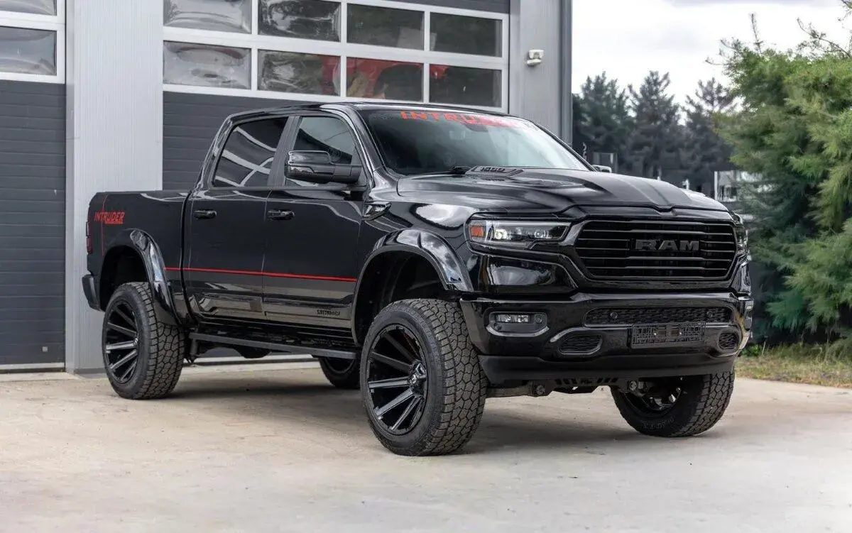 Dodge RAM – 2022, 16 000 km