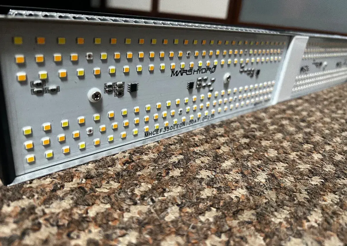 Mars Hydro grow svitidlo