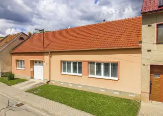 Nadstandardní dům
