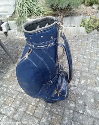 Golfovy bag je na prodej.