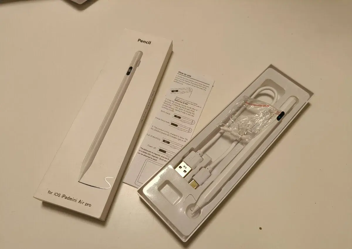 Stylus / pero pro iPad (2018 a novější), s displejem baterie