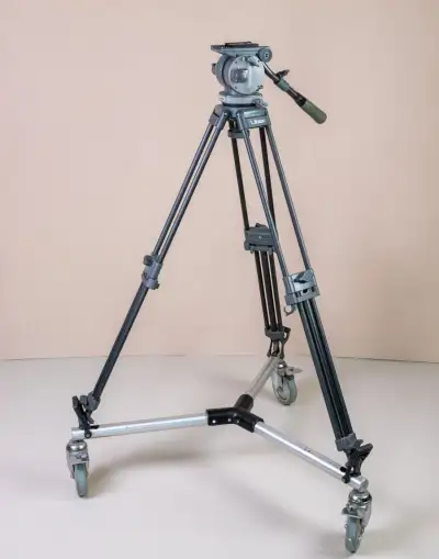 Stativ Libec T98Cs hlavou H70 a pojezdem