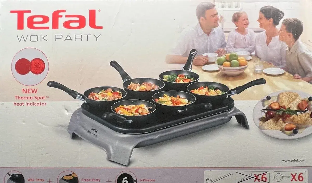 TEFAL Wok Party + Palačinkovač - pro 6 osob