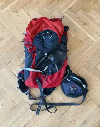 Batoh Osprey hornet 32 s ledvinkou Osprey Grab Bag