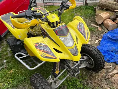 Suzuki LTZ 400