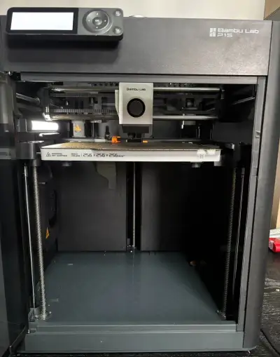 3D tiskárnu BambuLab P1S
