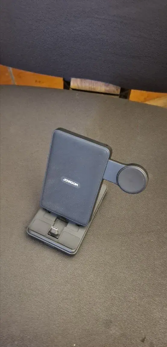 Nabíjecí dokovací stanice Joyroom