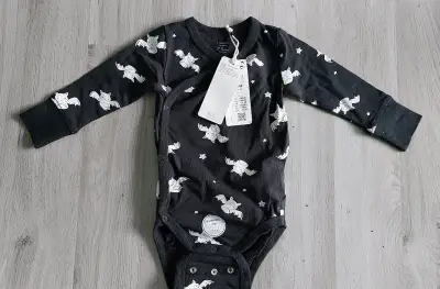 Nové body netopýři zn. Lindex vel. 62