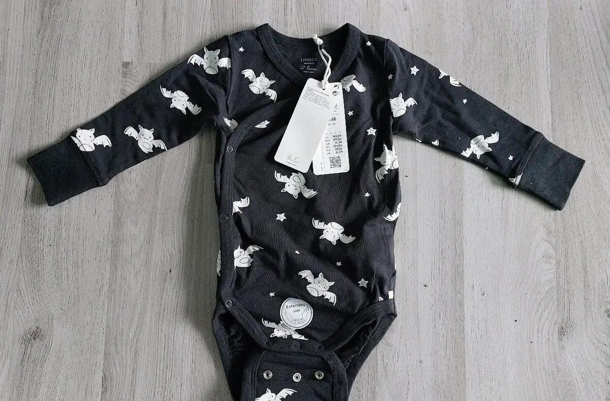 Nové body netopýři zn. Lindex vel. 62