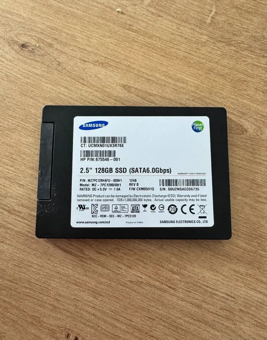 Samsung 2.5" 128GB SSD SATA