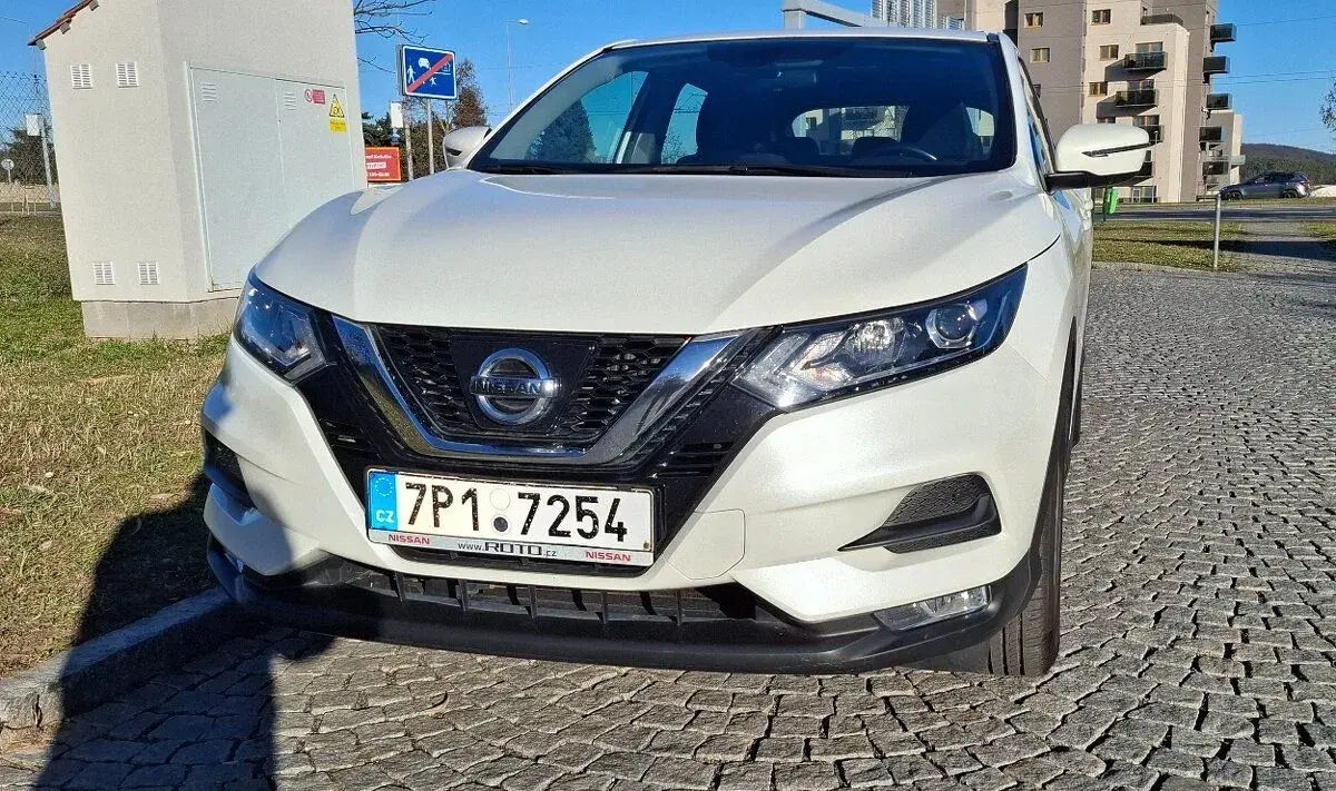 Qashqai 1.2 DIG-T, 1 majitel, CZ, r.2018, 146 000KM.