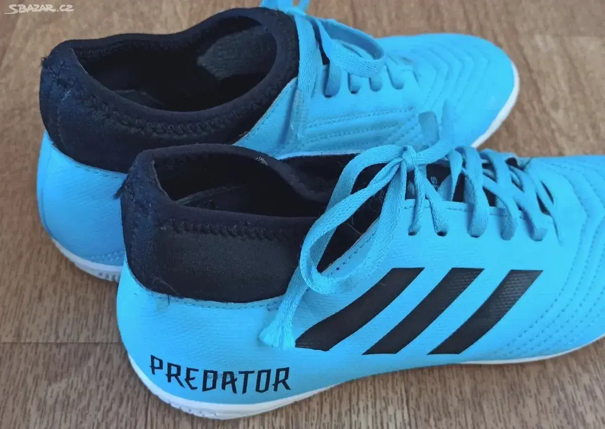 Sálovky Adidas Predator vel. 37 1/3