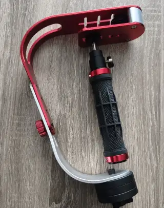 Stabilizátor Steadicam pro kameru, foťák nebo mobil