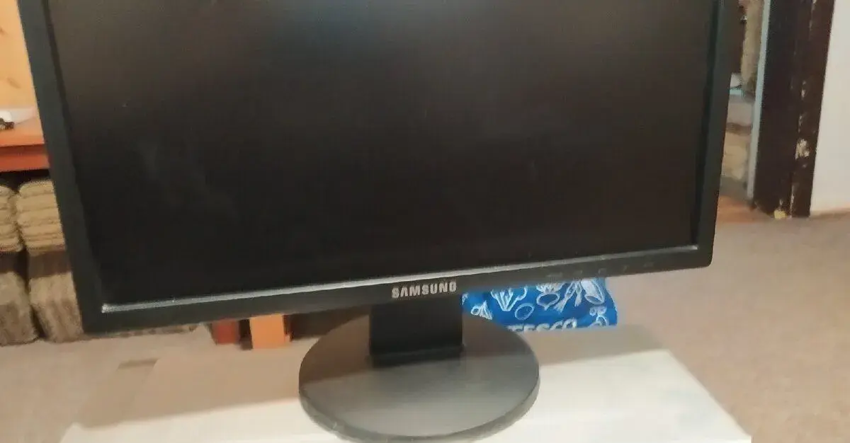 Monitor Samsung 943NW