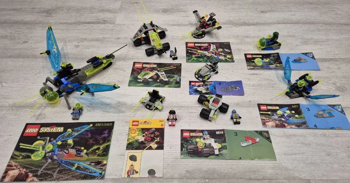 LEGO SYSTEM 6907, 6836, 6829, 6817, 6903, 6818, 6800, 2543
