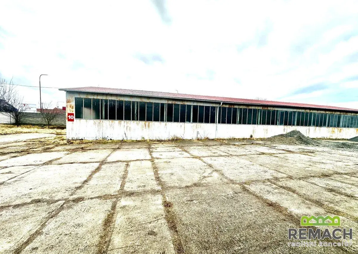 Pronájem skladu 660 m², Uherské Hradiště - Mařatice