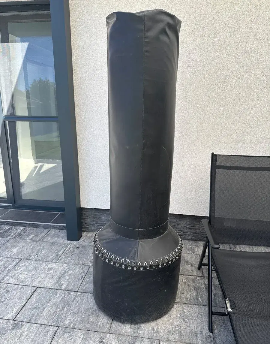 Boxovací pytel stojící