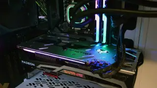 Sapphire Radeon RX 6800 XT NITRO+ 16GB GDDR6
