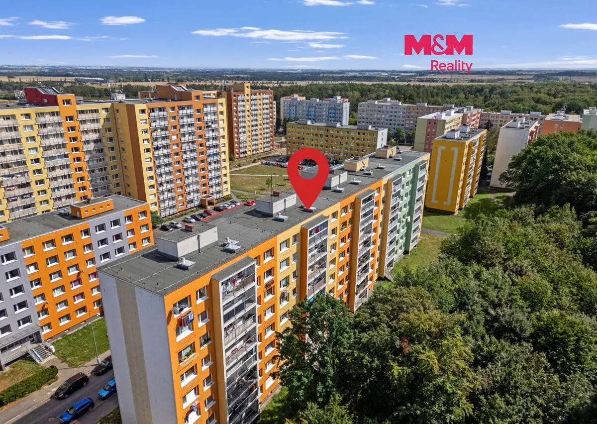 Prodej bytu 1+kk, 27 m², Kladno, ul. Litevská, lodžie