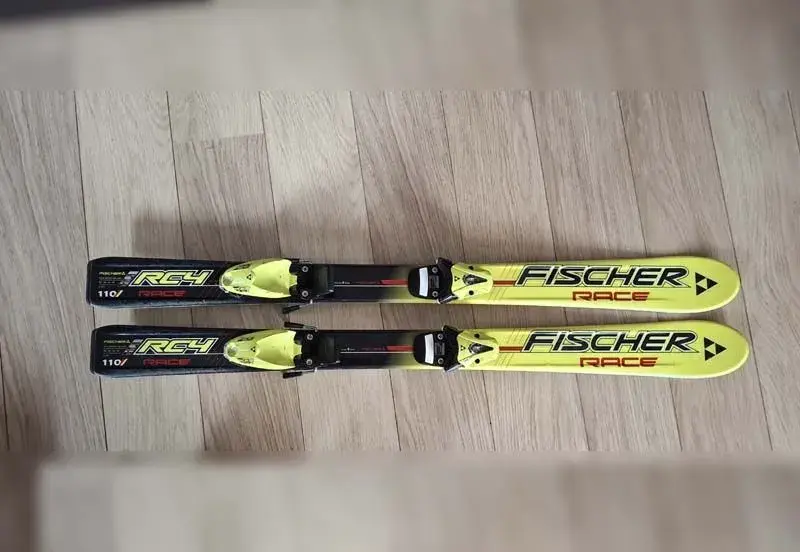 Lyže Fischer RC4 110 žluto-červené
