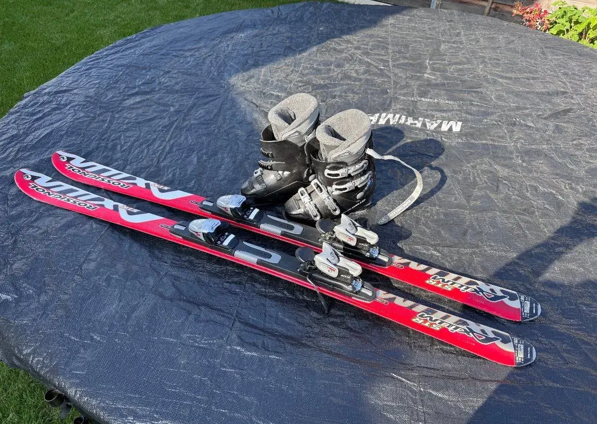 Sjezdové lyže Rossignol Axium STR 160 cm + lyžáky Dalbello v