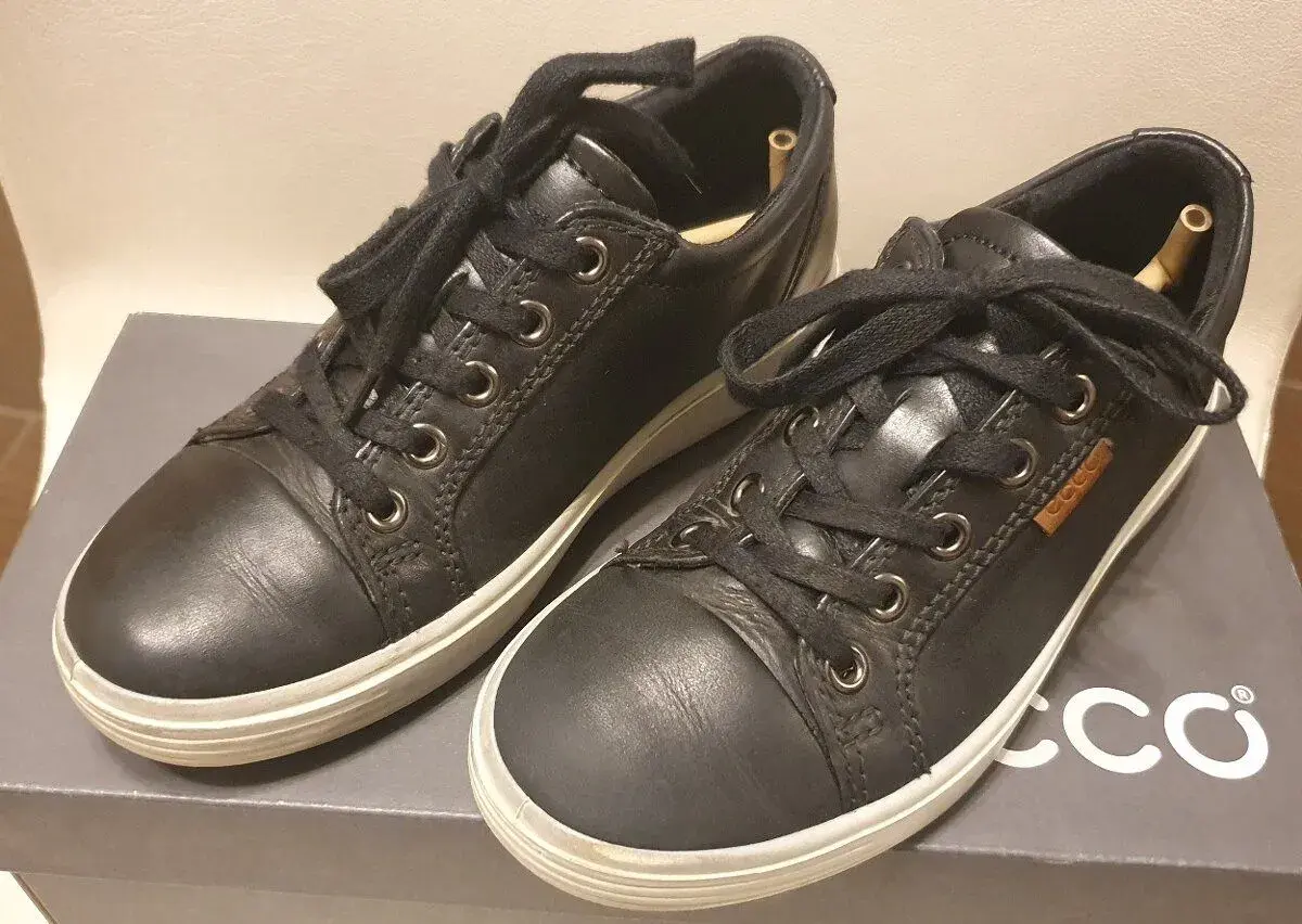 Ecco dětské boty sneakers kožené černé vel.33