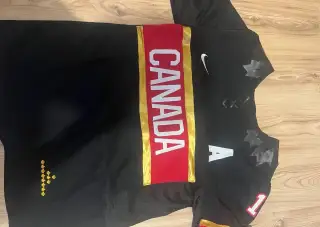 Team Canada – Jonathan Toews #16 | Nike TEAM