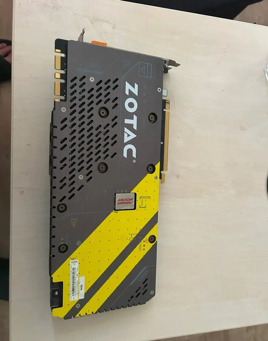 Grafická karta ZOTAC GEFORCE GTX 1080 8GB