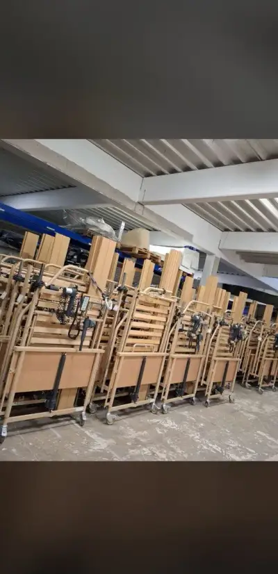 15× ELEKTRICKÁ POLOHOVACÍ POSTEL BURMEIER DALI – STAV, D