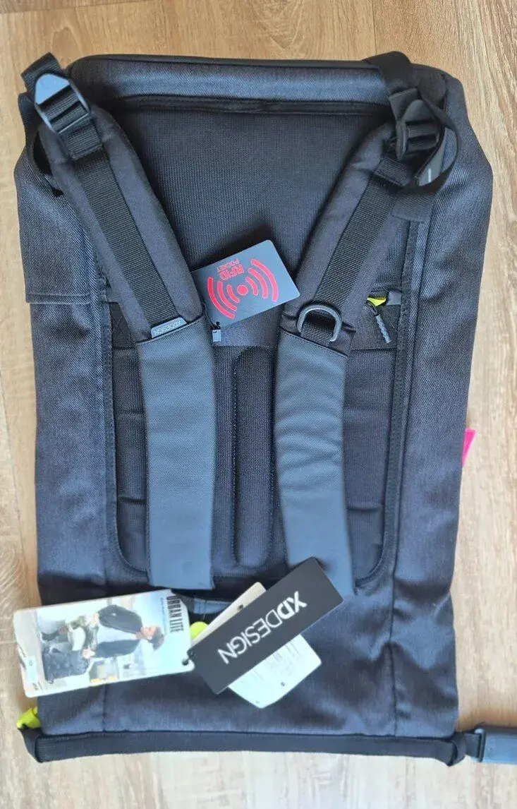 Batoh XD Design Urban Lite P705.501 15,6" grey