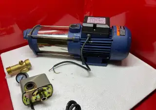 Výkonné vícestupňové vodní čerpadlo MC-1800 (1.8 kW)